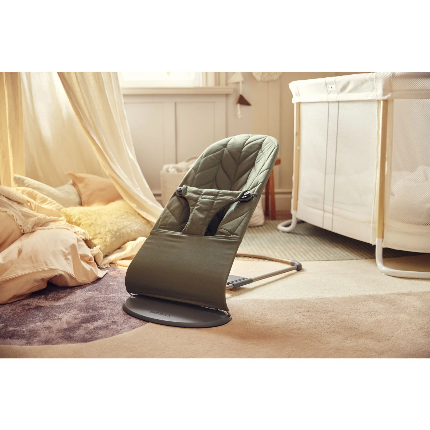 BabyBjörn Dark Green Skråstol Bliss - Vævet, Blomsterbladsquilt - Image 28