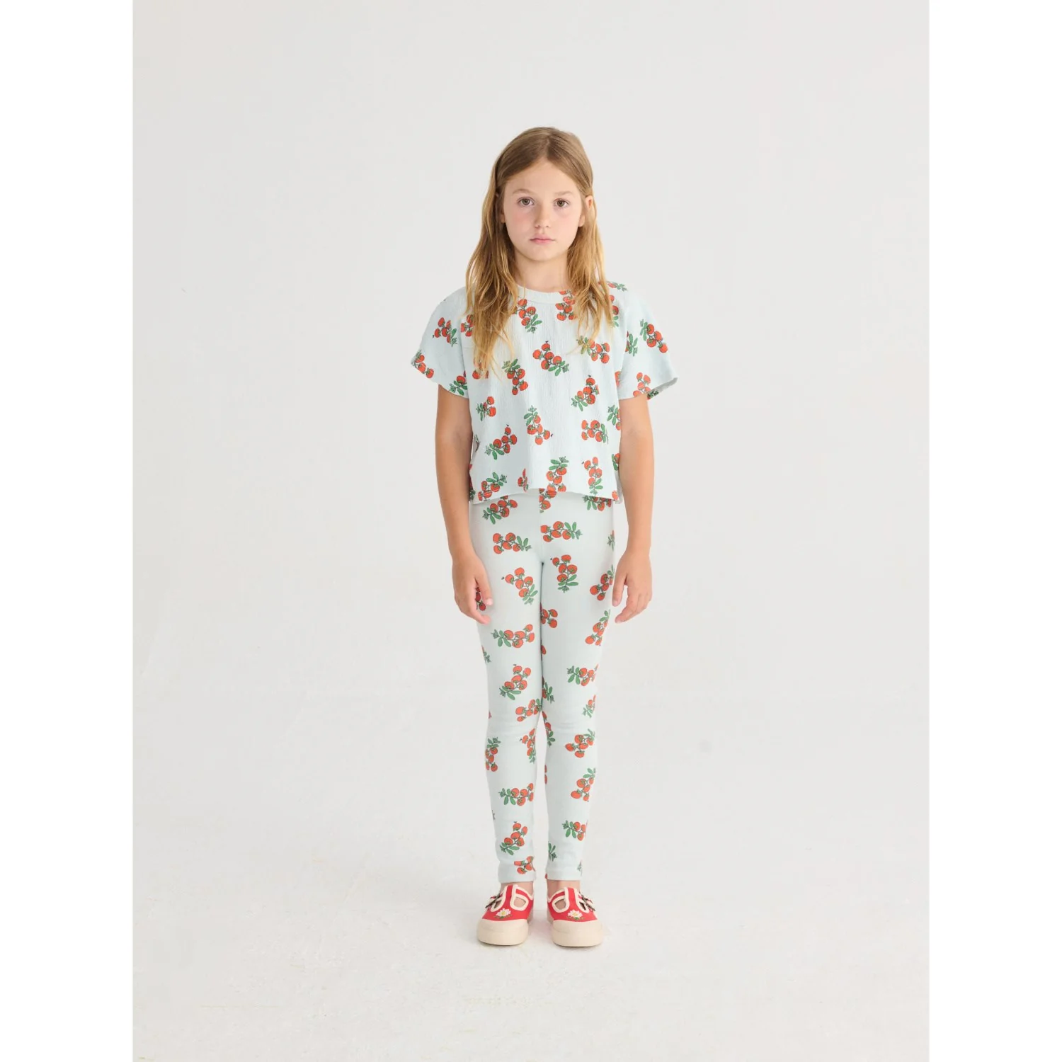 Bobo Choses Light Blue Juicy Tomatoes All Over Cropped T-Shirt - Image 5