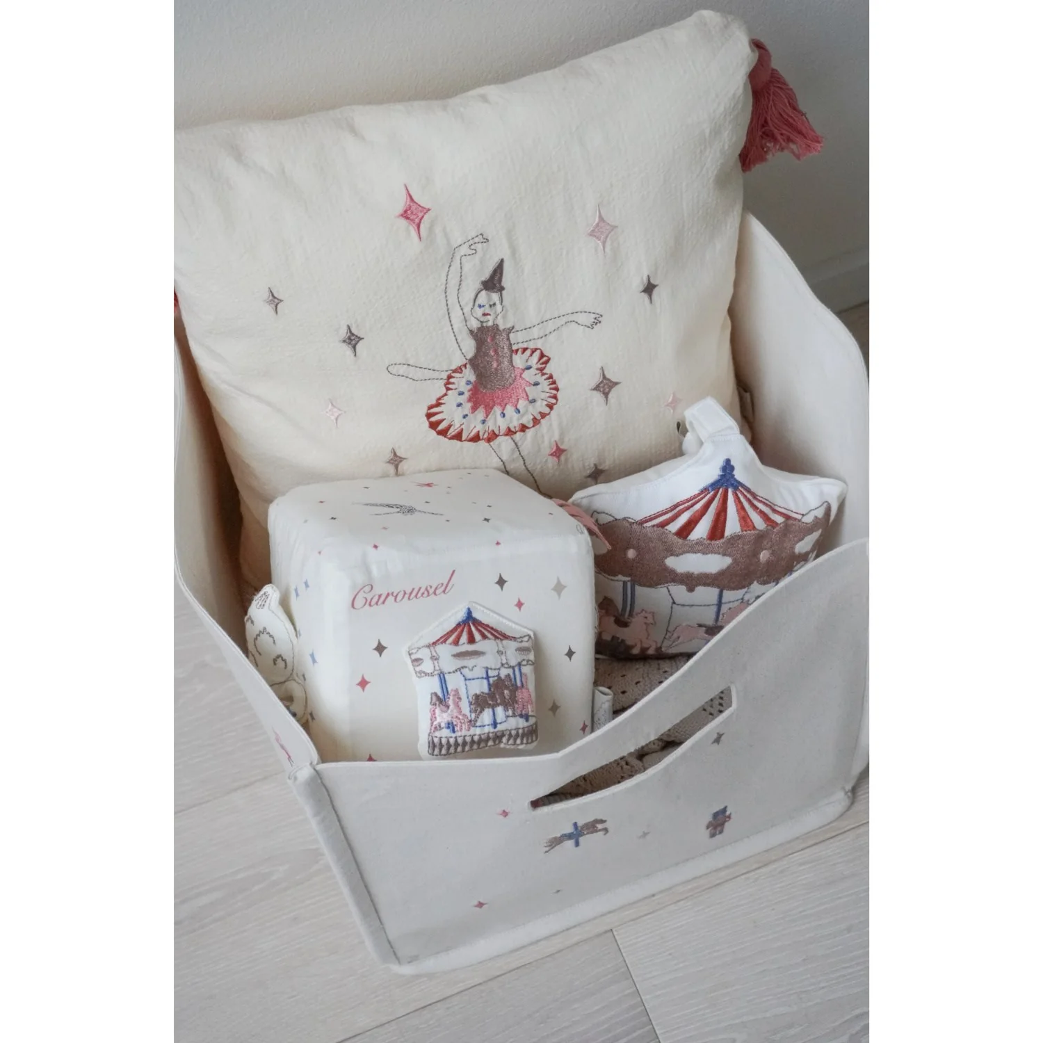 Cam Cam Copenhagen Carousel Canvas Opbevaring Kurv - Image 2