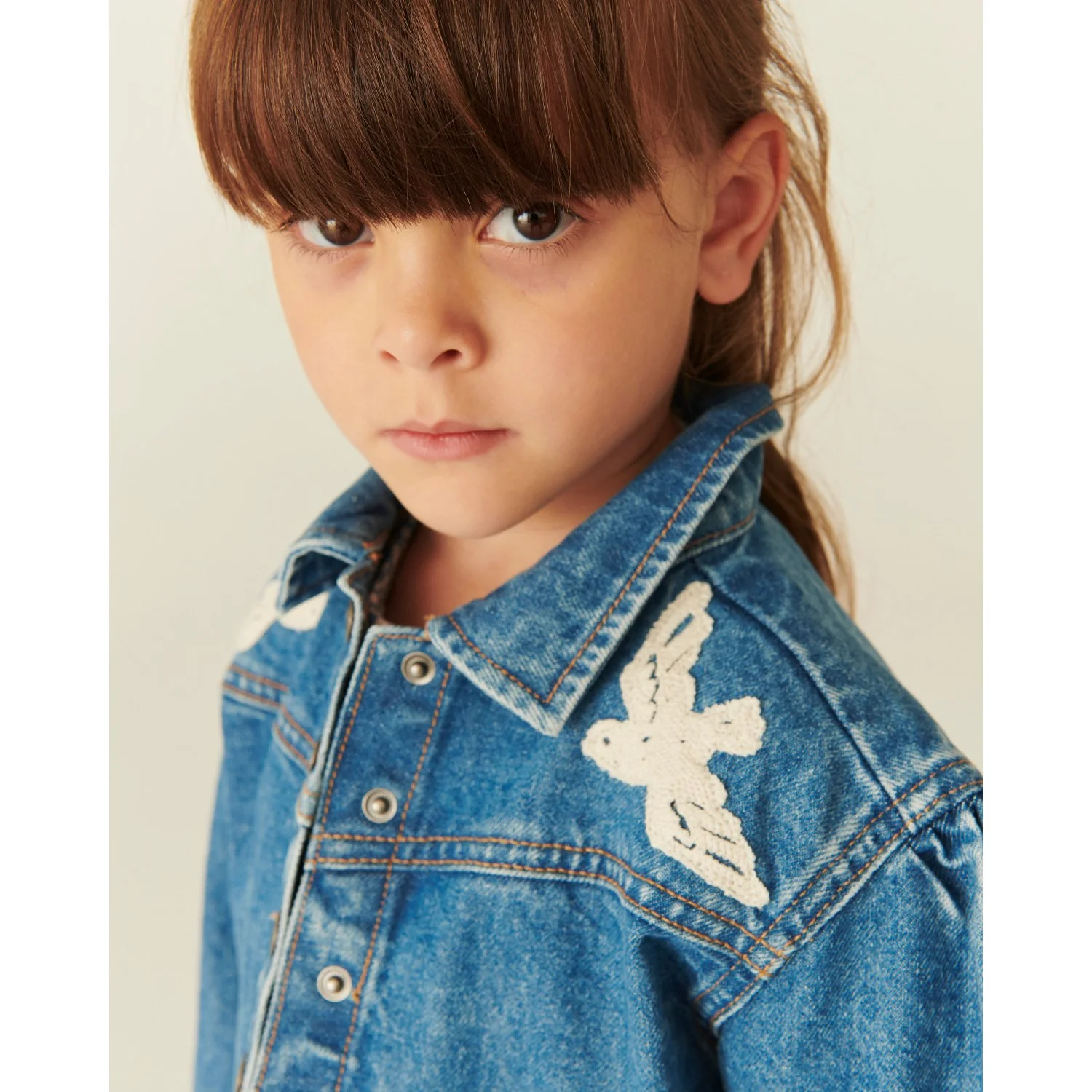 COPENHAGEN COLORS Indigo Blue Washed Denim Flæse Jakke W. Crochet Doves - Image 12