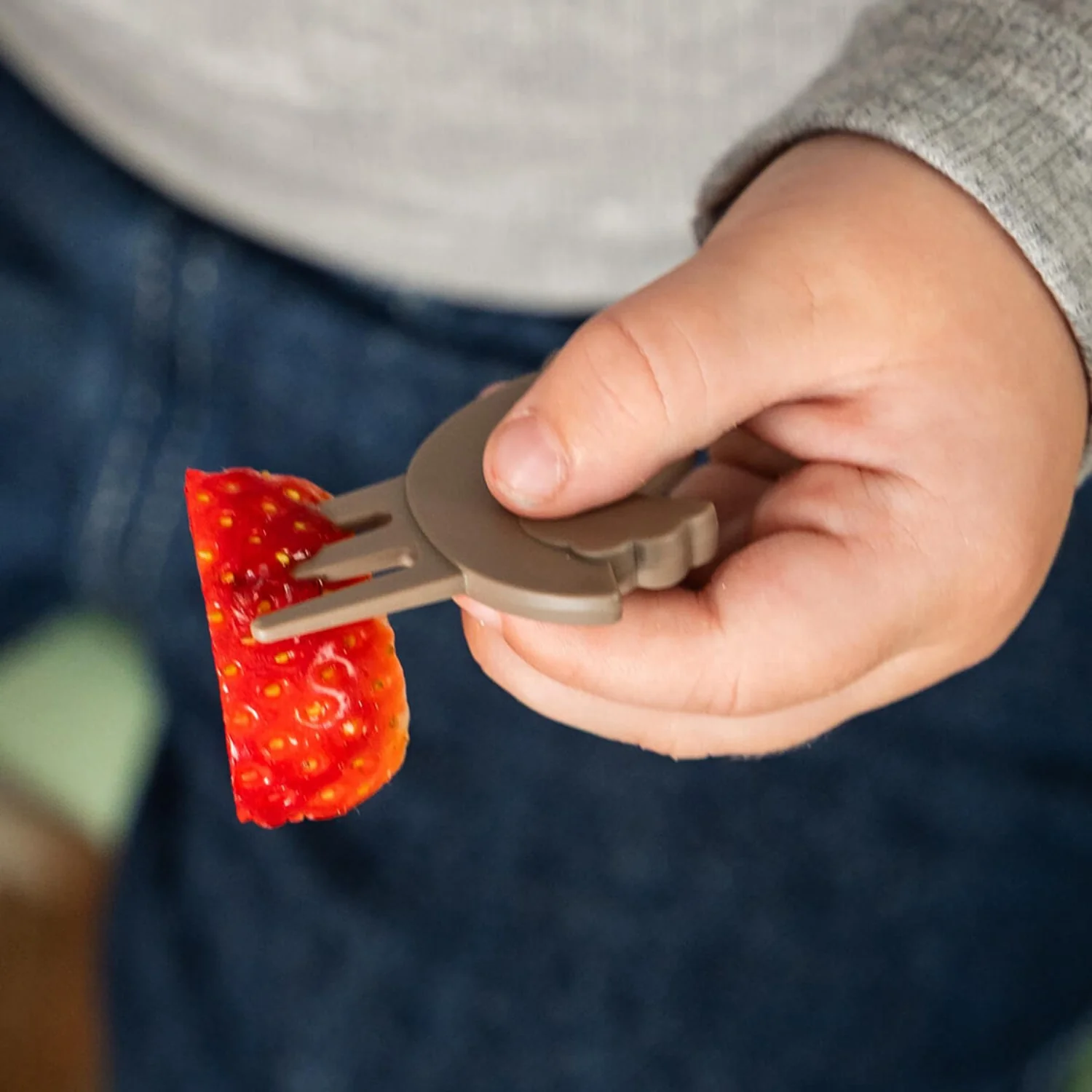 DonebyDeer Sand Tiny Trails Tiny Madkasse Med Snack Picks - Image 8