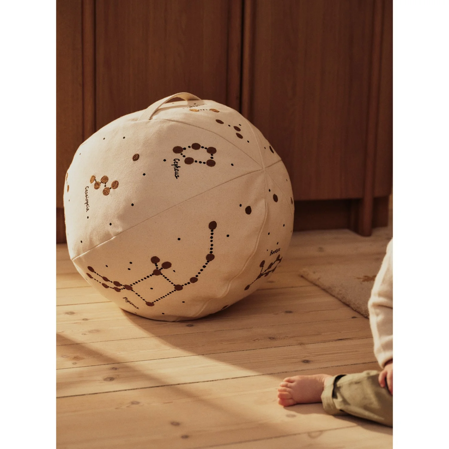 Ferm Living Undyed Stjernebillede Puf - Image 2