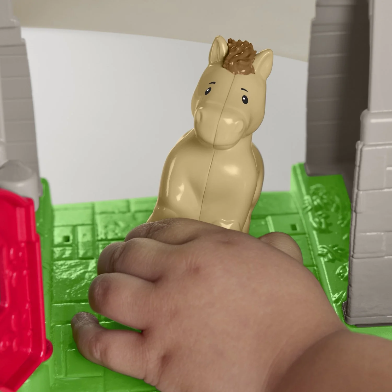Fisher-Price® Little People Friendly Hestestald - Image 17
