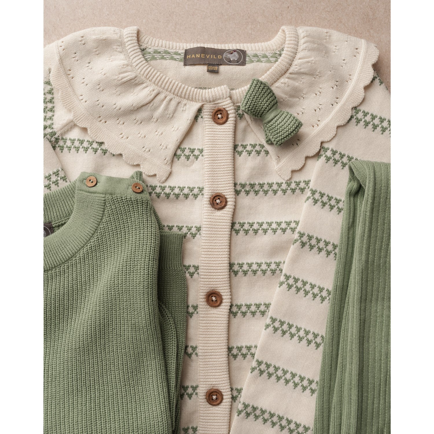 Hanevild Shale Green Heart Cardigan - Image 17