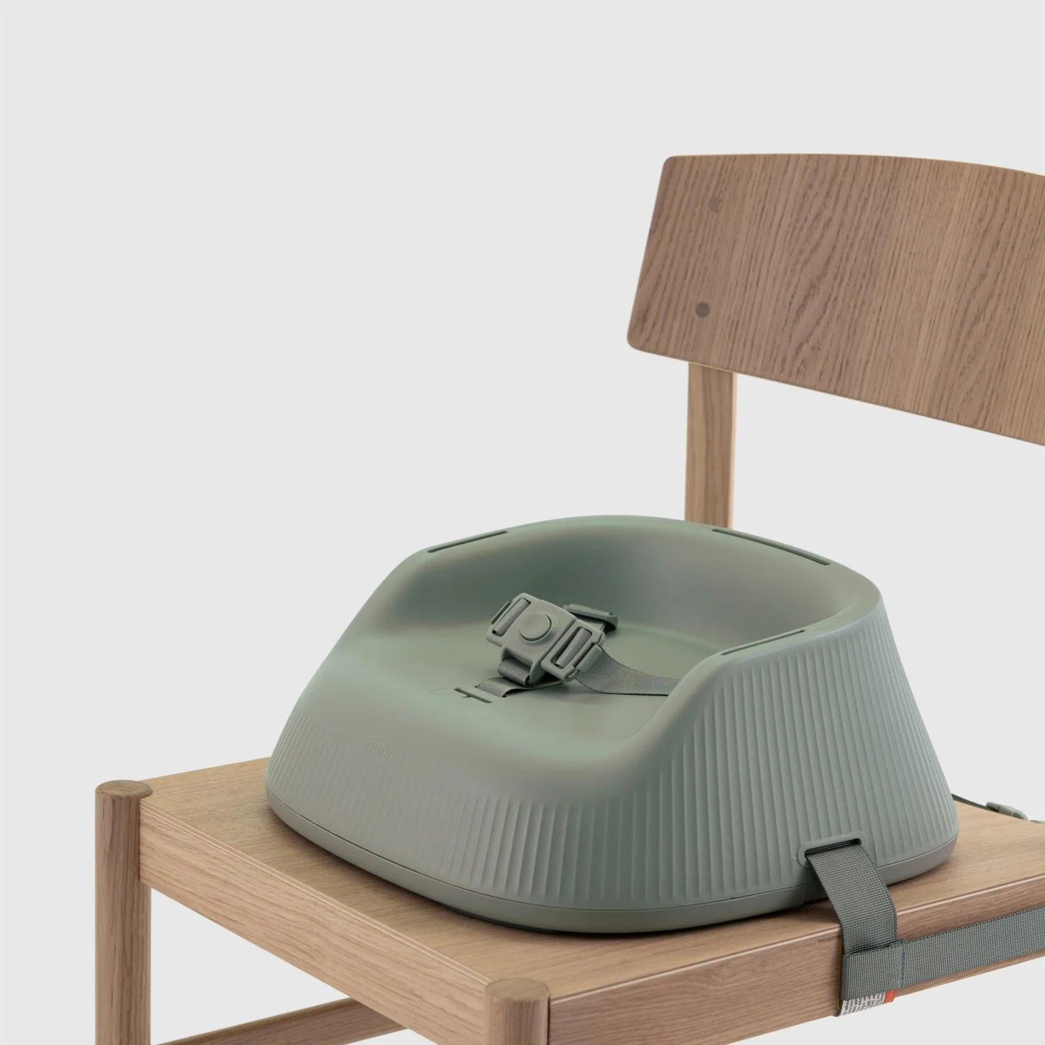 Hannie Sage Green The Portable High Chair - Image 11