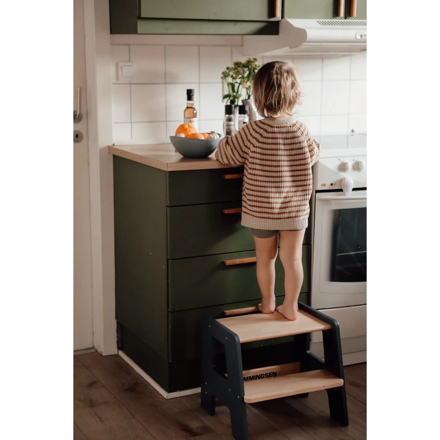 HEMMINGSEN Kids Grå Børneskammel - Image 3
