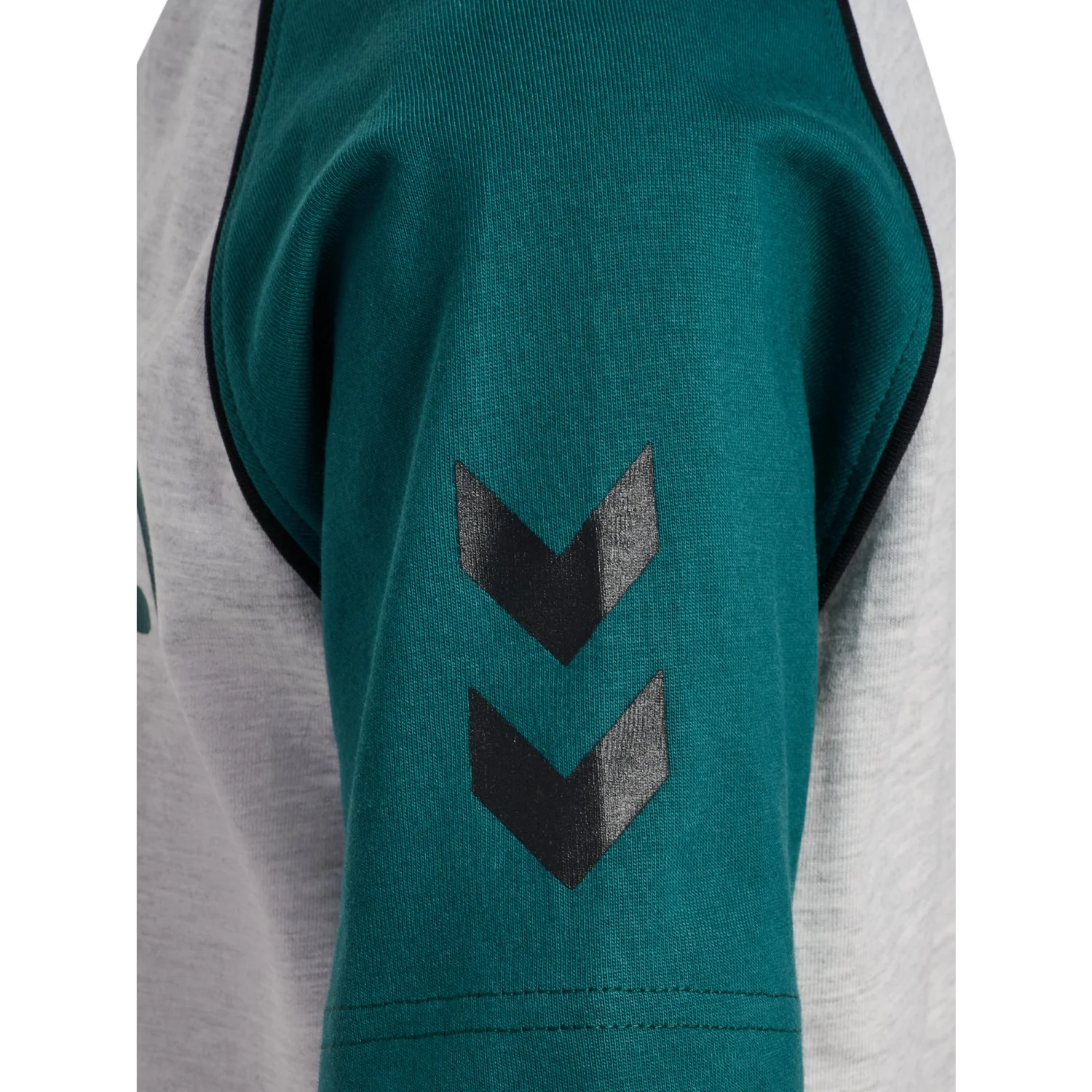 Hummel Light Grey Melange Jr Reg V-Neck T-Shirt Ss - Image 2