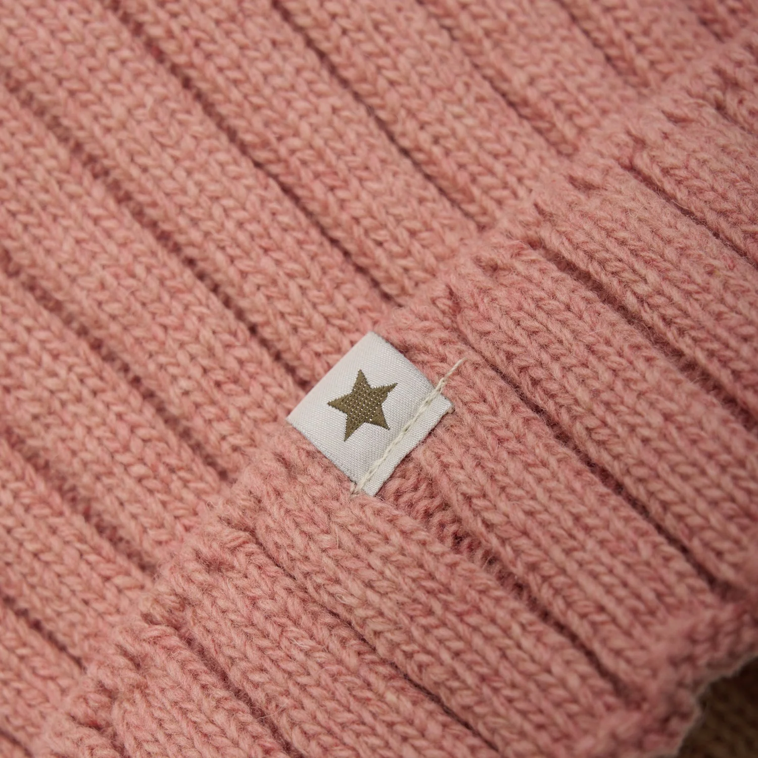 Huttelihut Burlwood Hue Strik Alpaca Pompom - Image 2