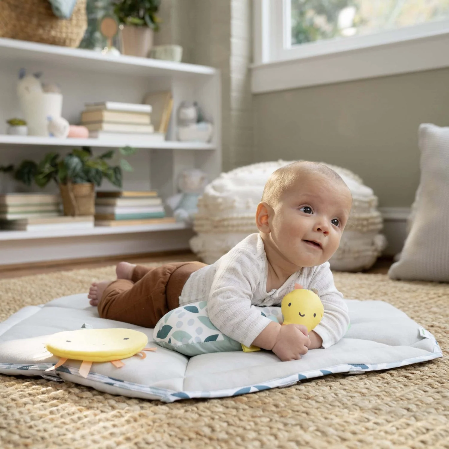 Ingenuity Tummy To Toes™ 6-In-1 Milestones Center - Image 5