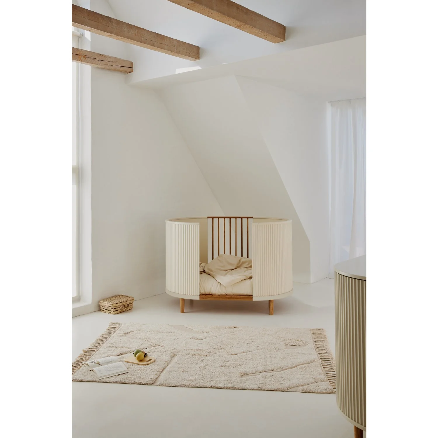 KAS Kopenhagen Cream Oak Kai Baby Cot - Image 5