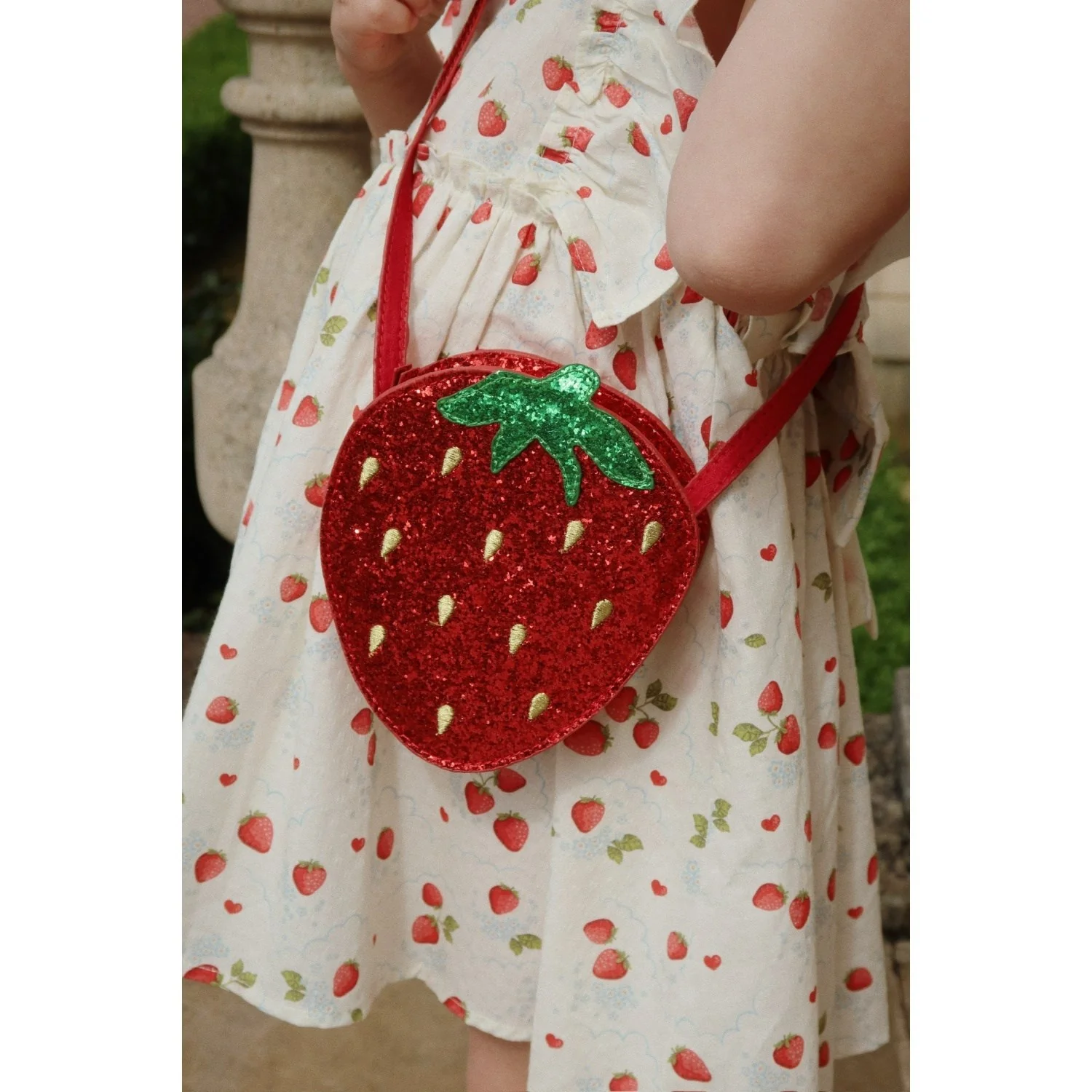 Konges Sløjd Barbados Cherry Tut Strawberry Skuldertaske - Image 3