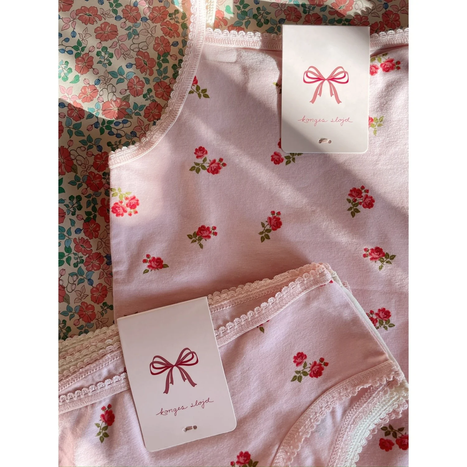 Konges Sløjd Bella Rosita/Rosa Pink Basic 2 Pak Girl Hipster GOTS - Image 2