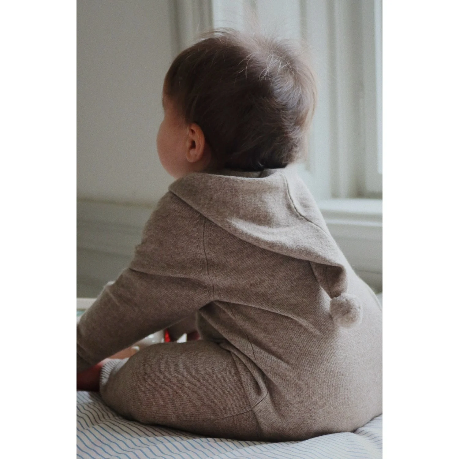 Konges Sløjd Light Brown Mattou Strik Onesie - Image 3