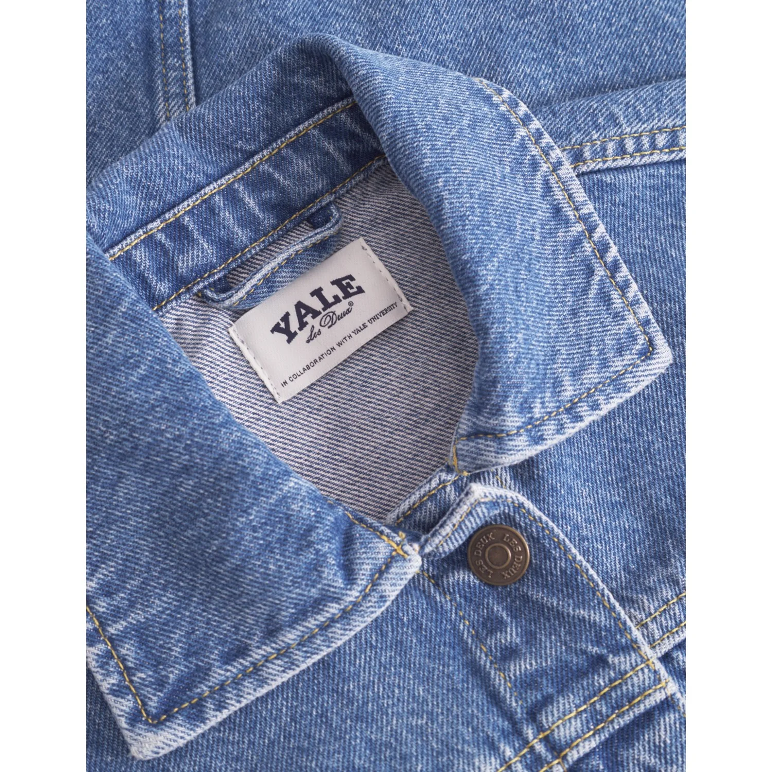 Les Deux Kids Medium Indigo Wash Rally Yale Bulldog Denim Jakke KIDS - Image 3