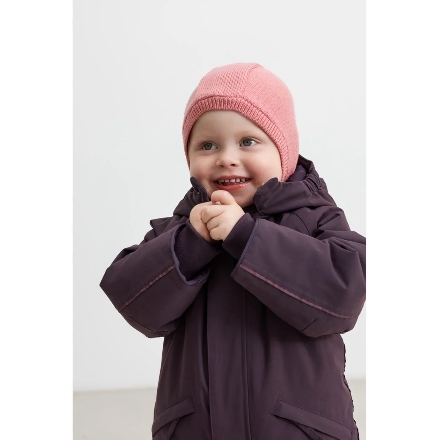 MarMar Tech. Outerwear Solid Deep Plum Ollie Dragt - Image 5