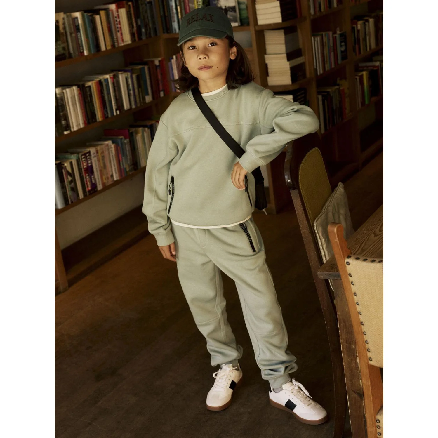 Name It Green Milieu Nkmleo Nreg Sweat Bukser Bru - Image 2