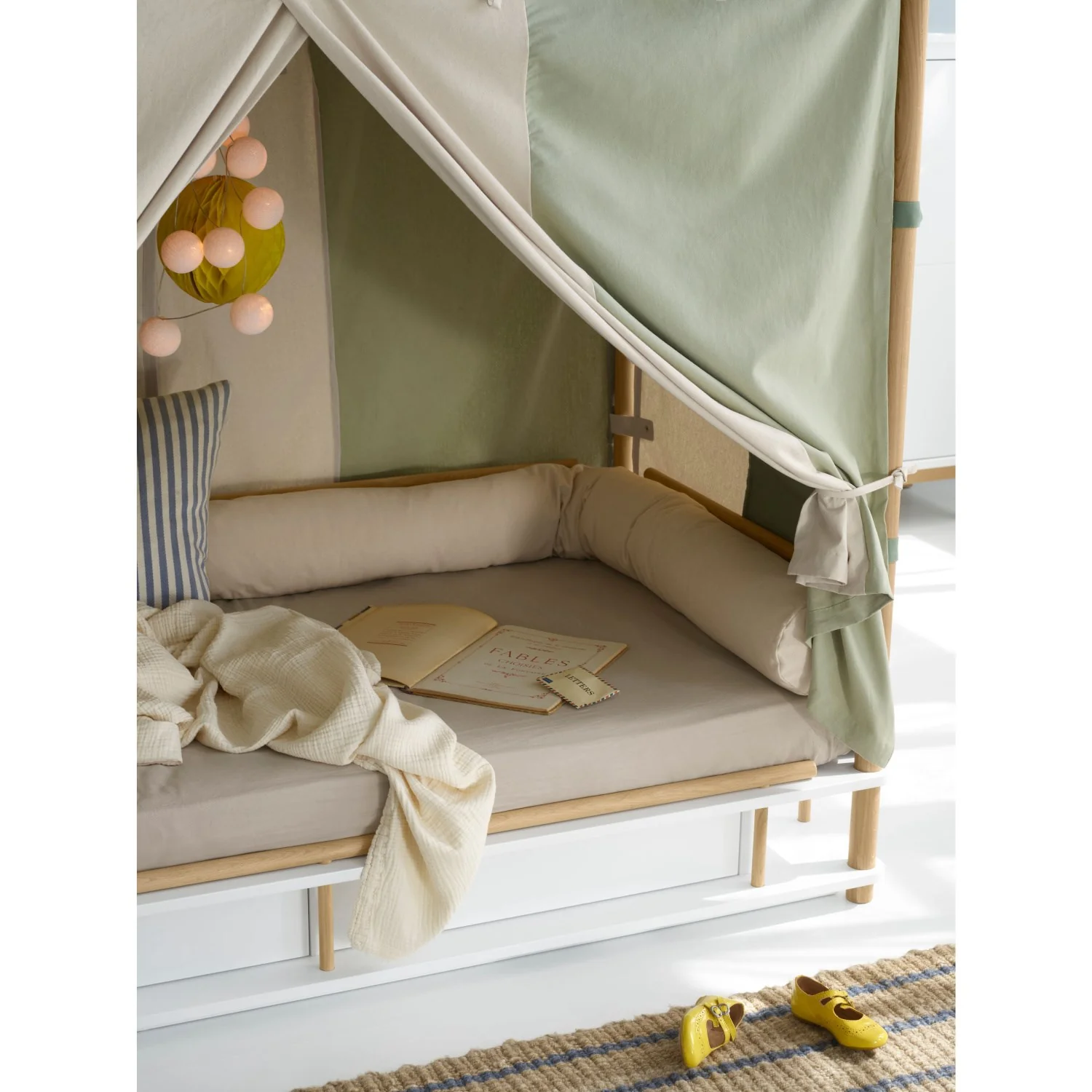 Oliver Furniture Camp Sengehimmel Circus Green/Uncolored - Image 3