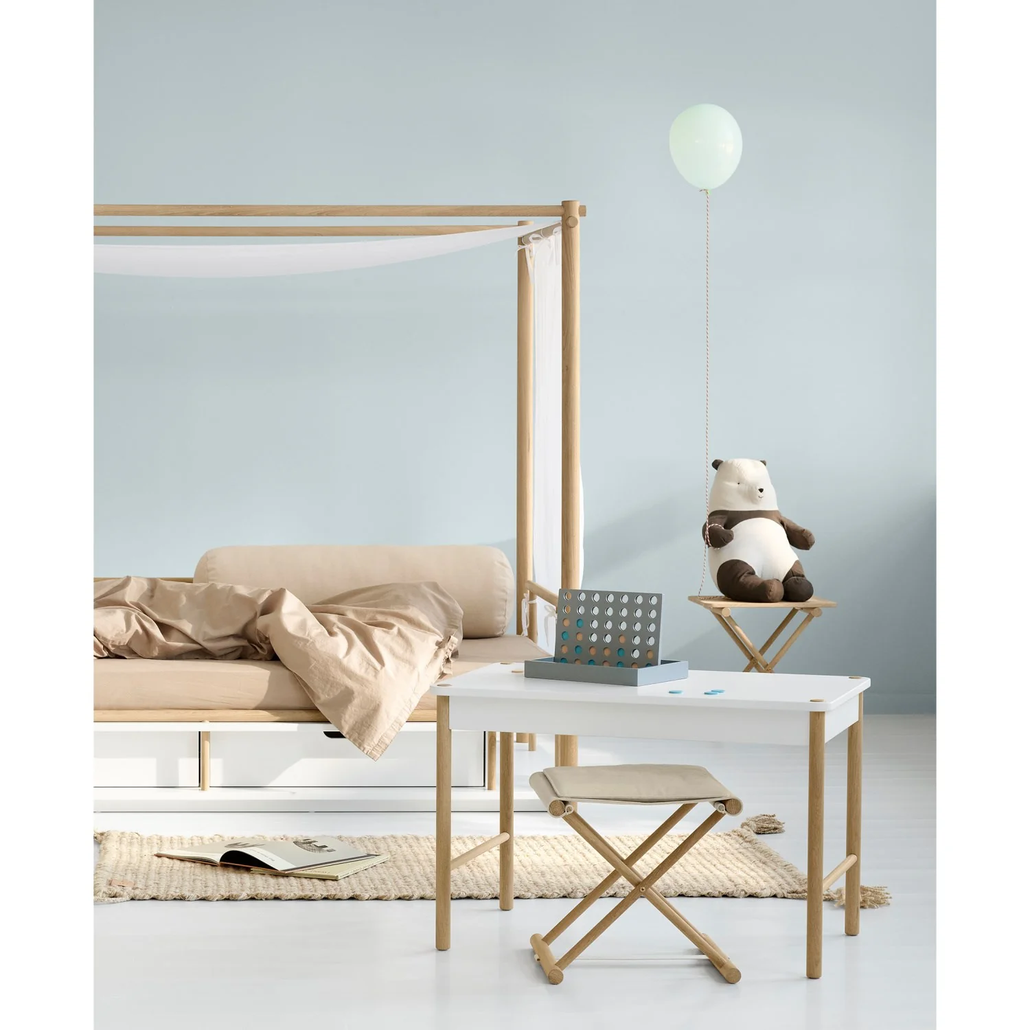Oliver Furniture Camp Toddler Legebord White/Oak - Image 4