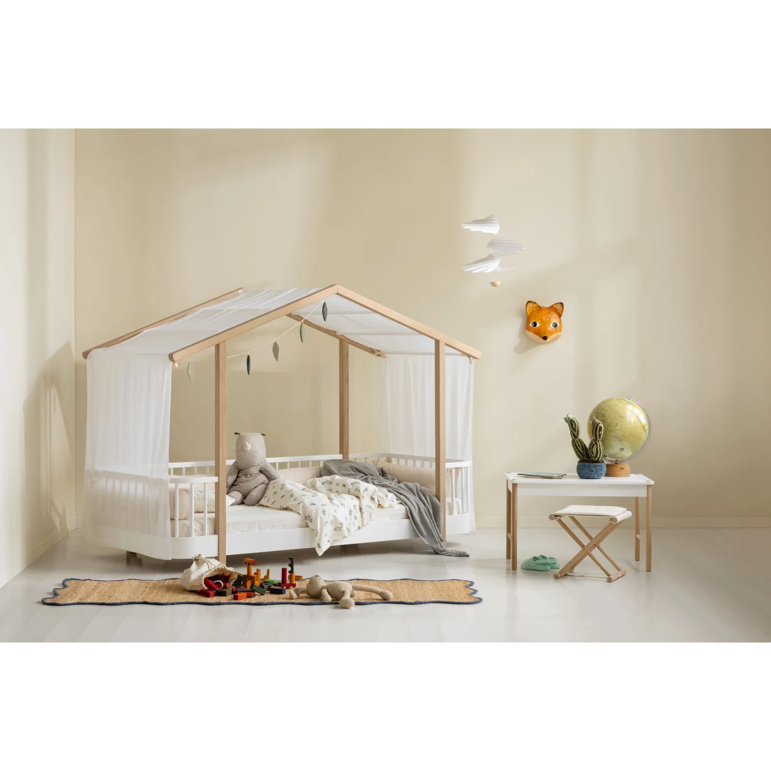 Oliver Furniture Camp Toddler Legebord White/Oak - Image 5