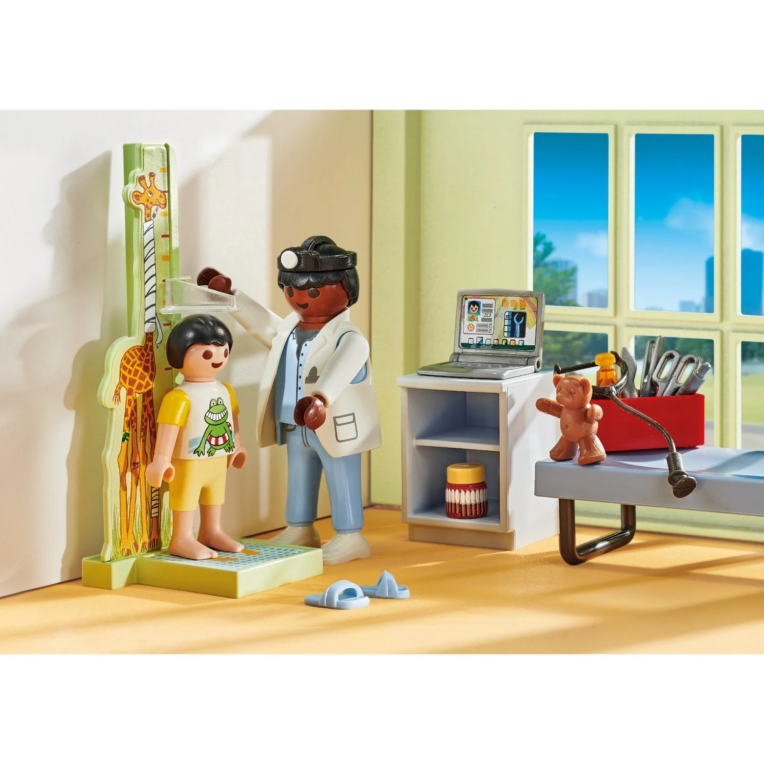 Playmobil® Pediatrician With Bamse Bjørn - Image 2