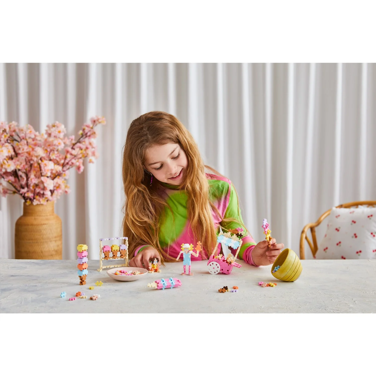 Plus-Plus Learn To Build Ice Cream Shop - Image 2
