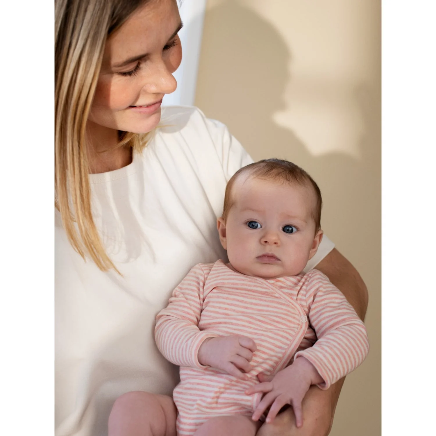 Serendipity Coral/Offwhite Newborn Slå-om Body - Image 3