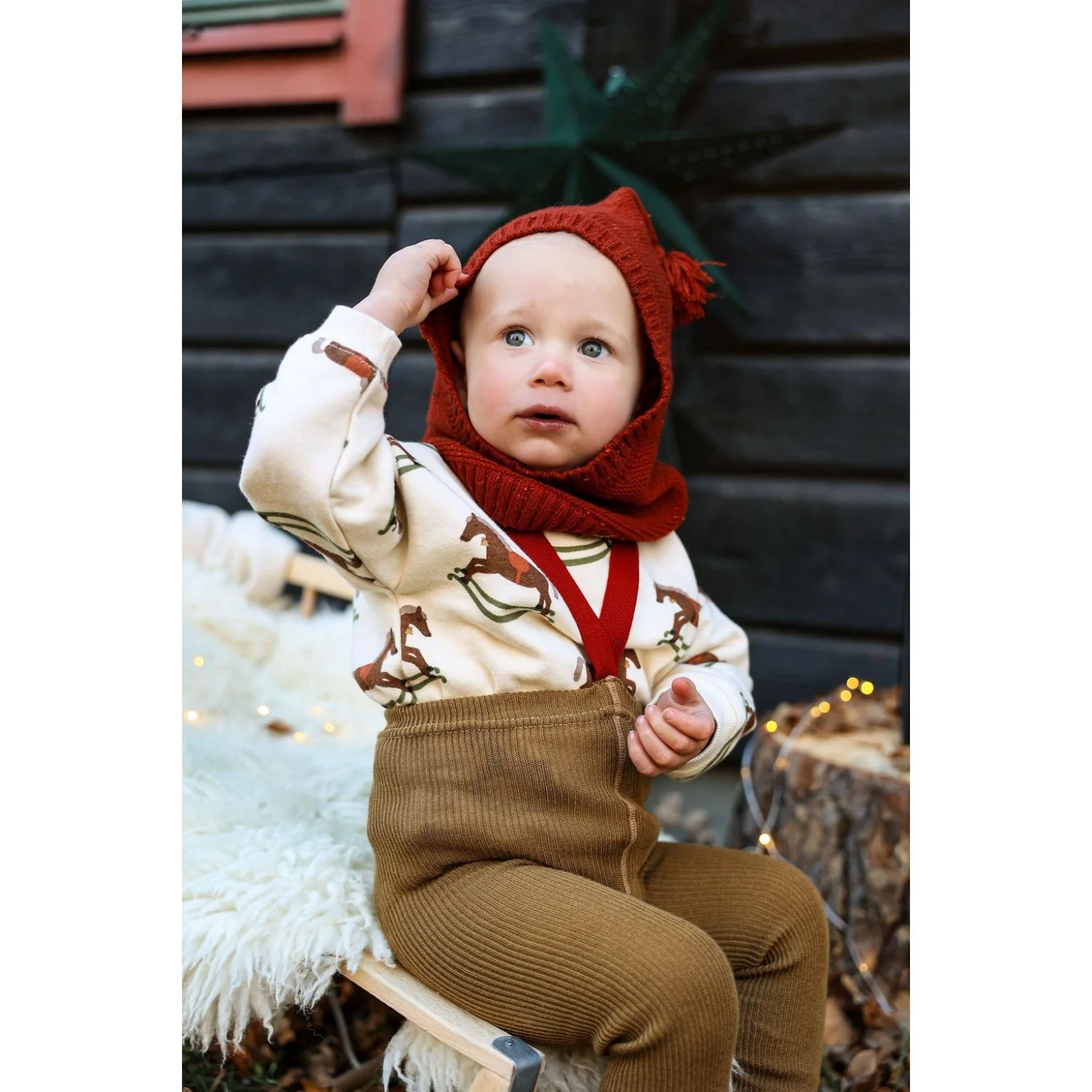 Silly Silas Acorn Brown With Maple Leaf Footed Strømpebukser Christmas Edition - Image 5