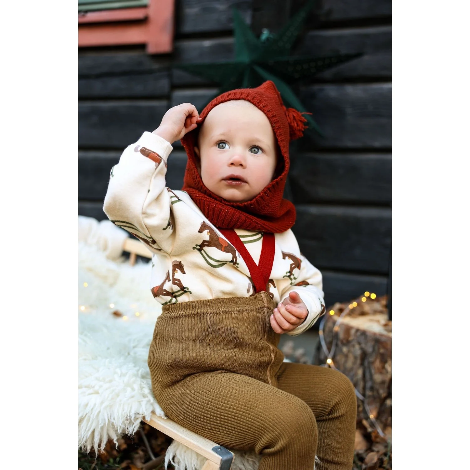 Silly Silas Acorn Brown With Maple Leaf Footed Strømpebukser Christmas Edition - Image 6
