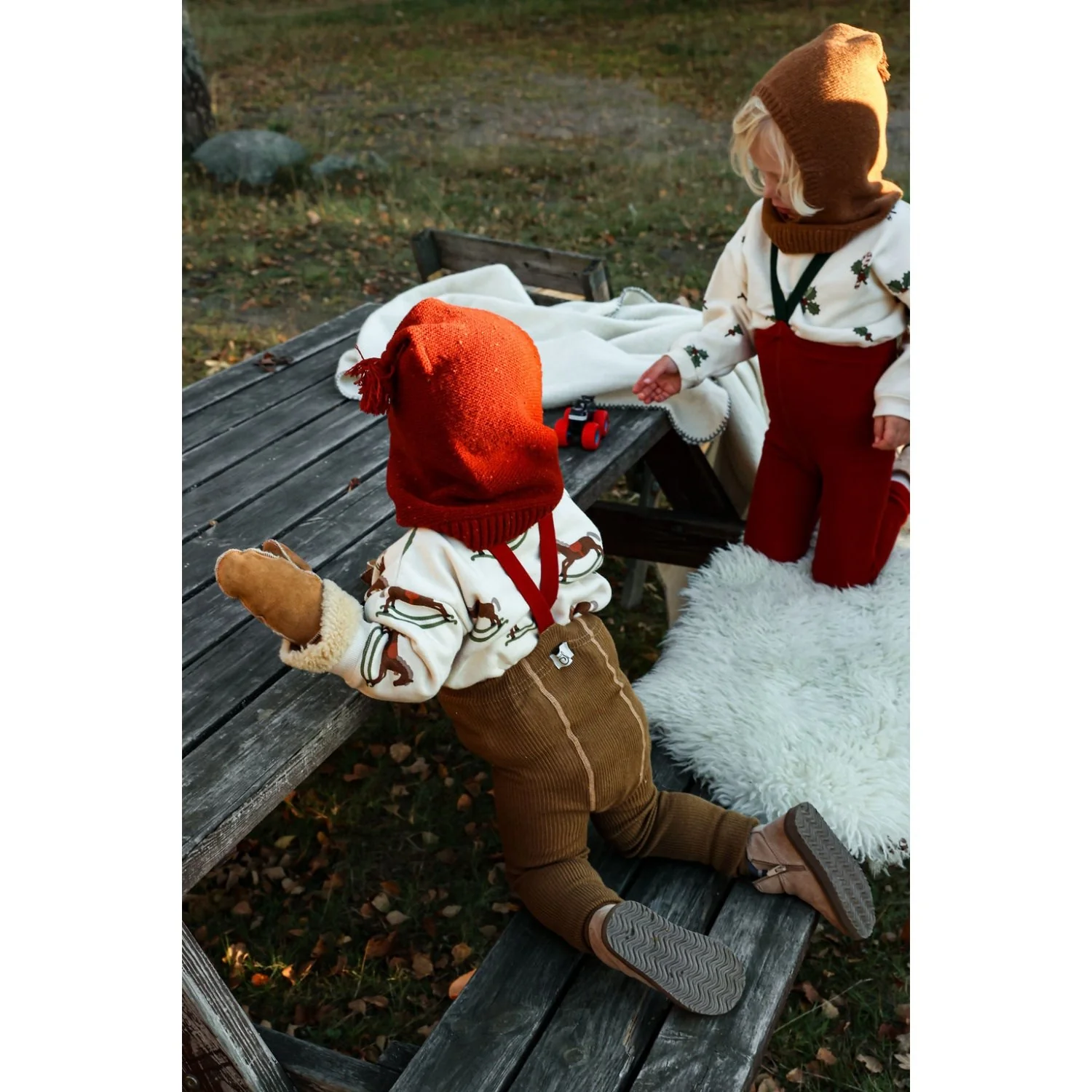 Silly Silas Acorn Brown With Maple Leaf Footed Strømpebukser Christmas Edition - Image 8
