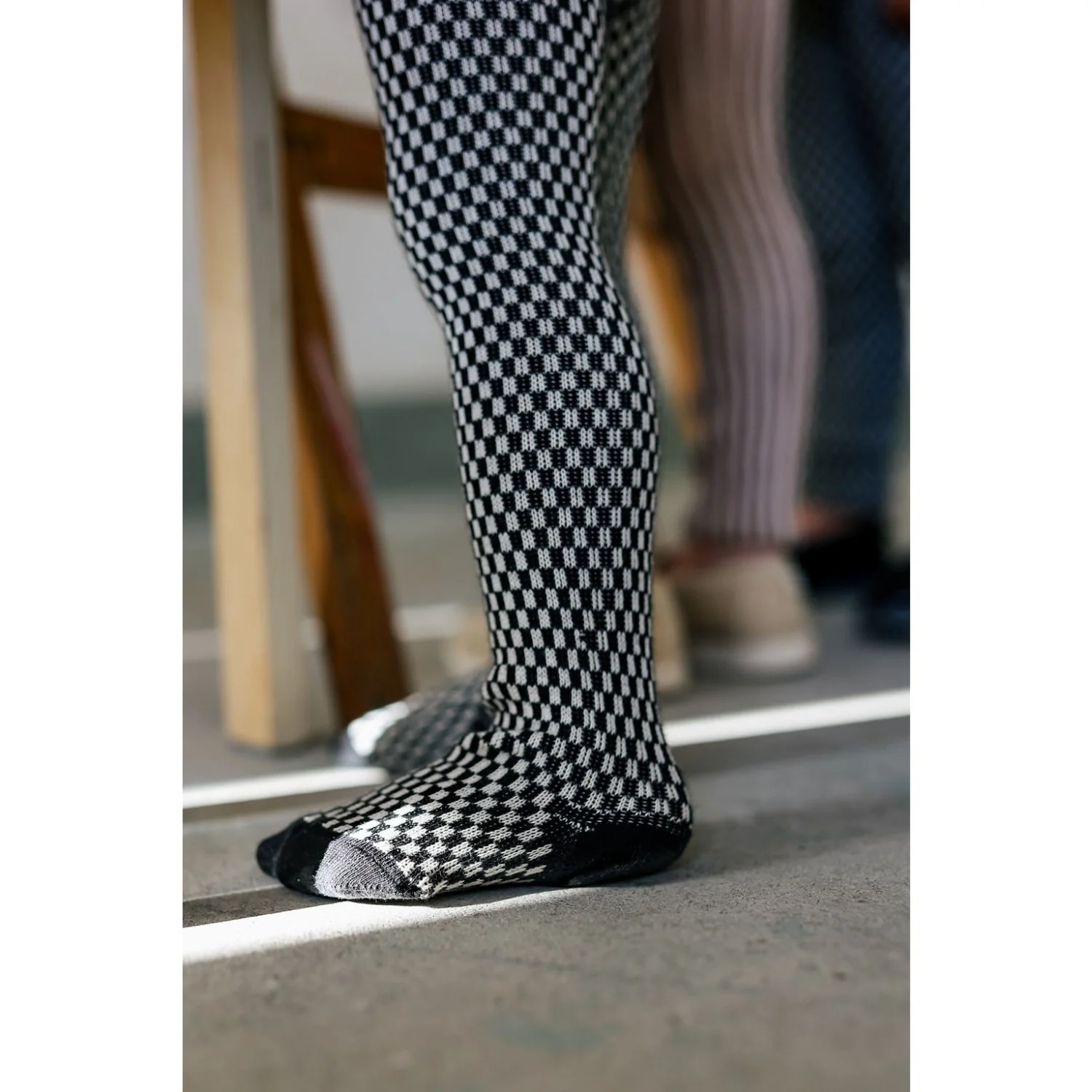 Silly Silas Black X White Checked Special Footed Strømpebukser - Image 4