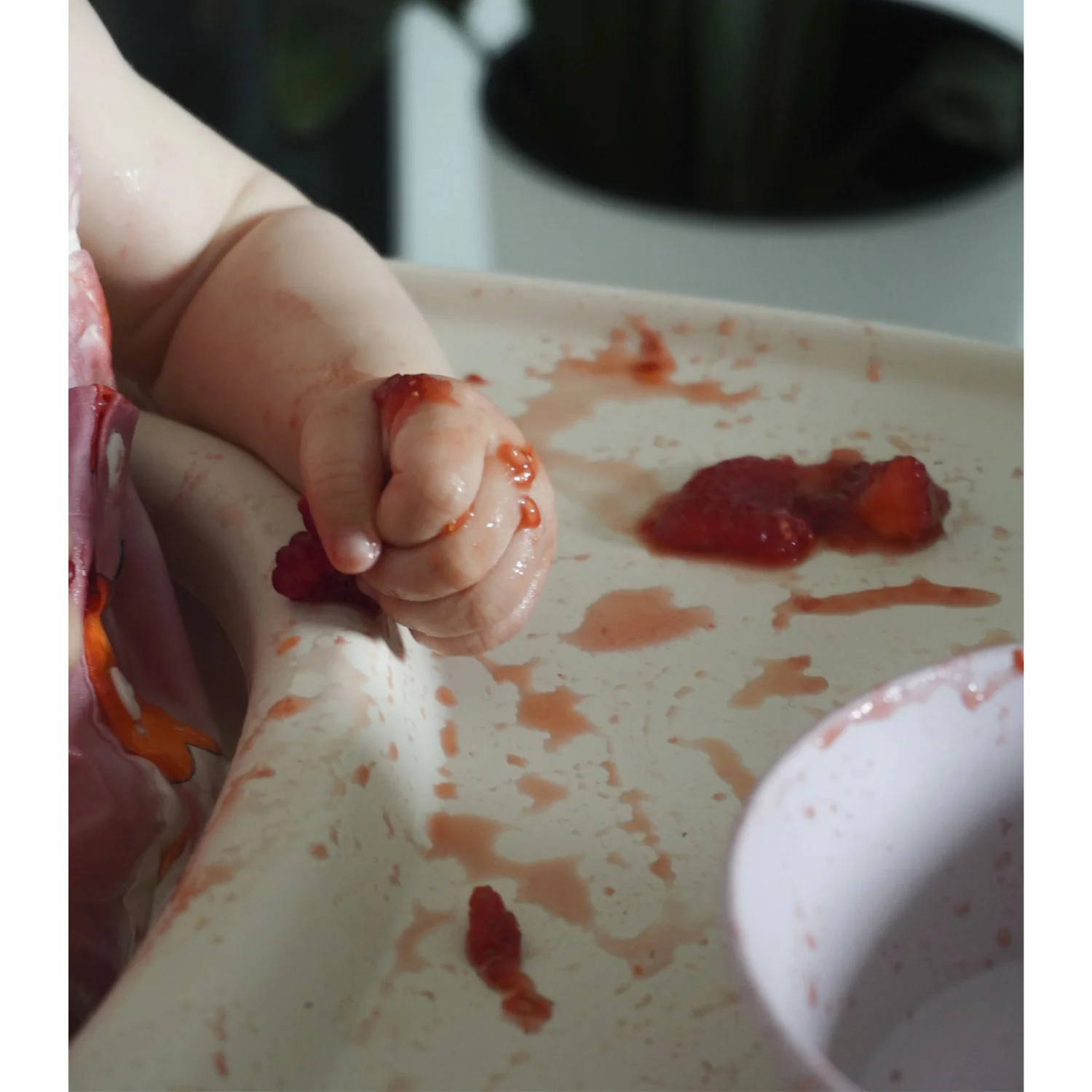 Stokke® Vanilla White Tray - Image 3