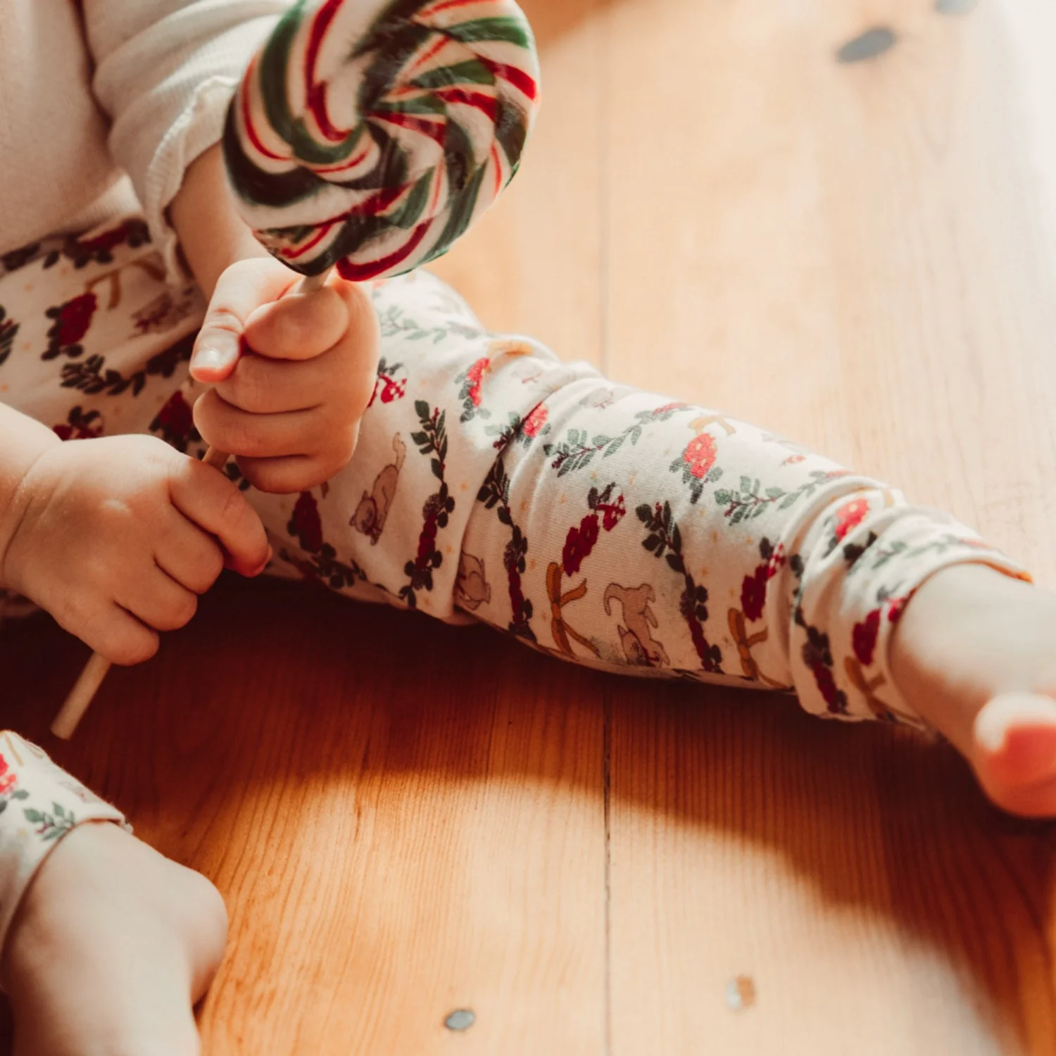 That's Mine Christmas Wreath Elois Leggings - Image 3