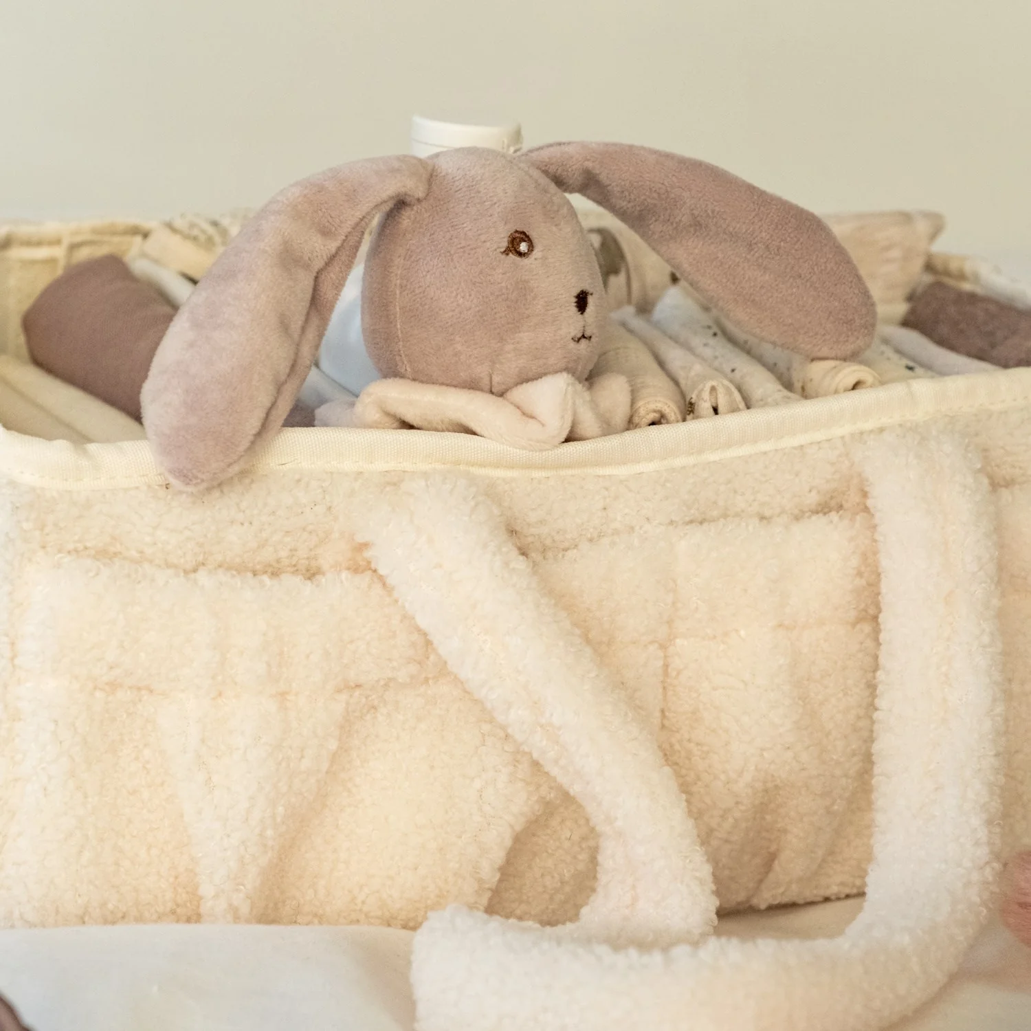 That's Mine White Lumi Nursing Organizer - Image 4