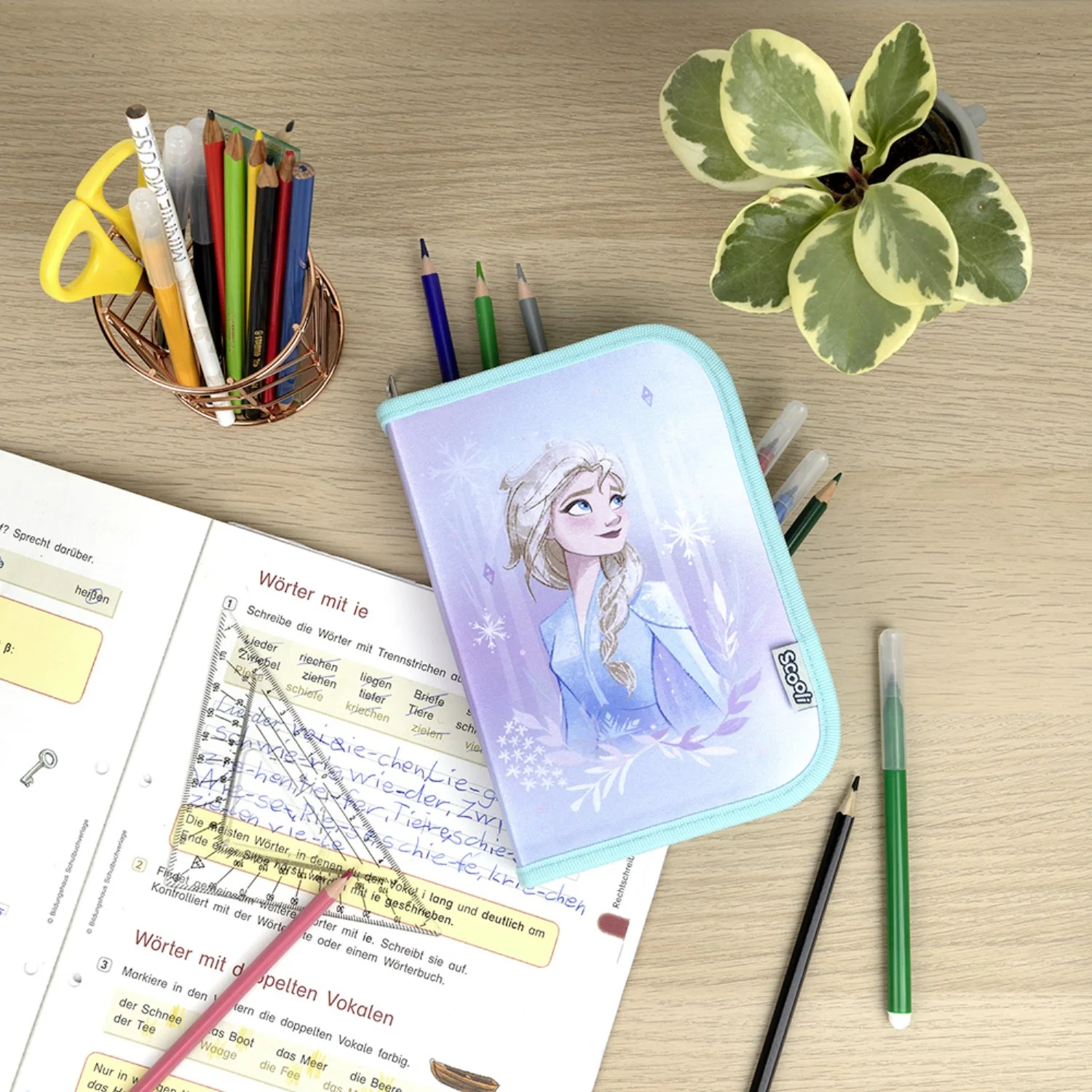 Undercover Disney Frozen Penalhus Med Indhold - Image 2